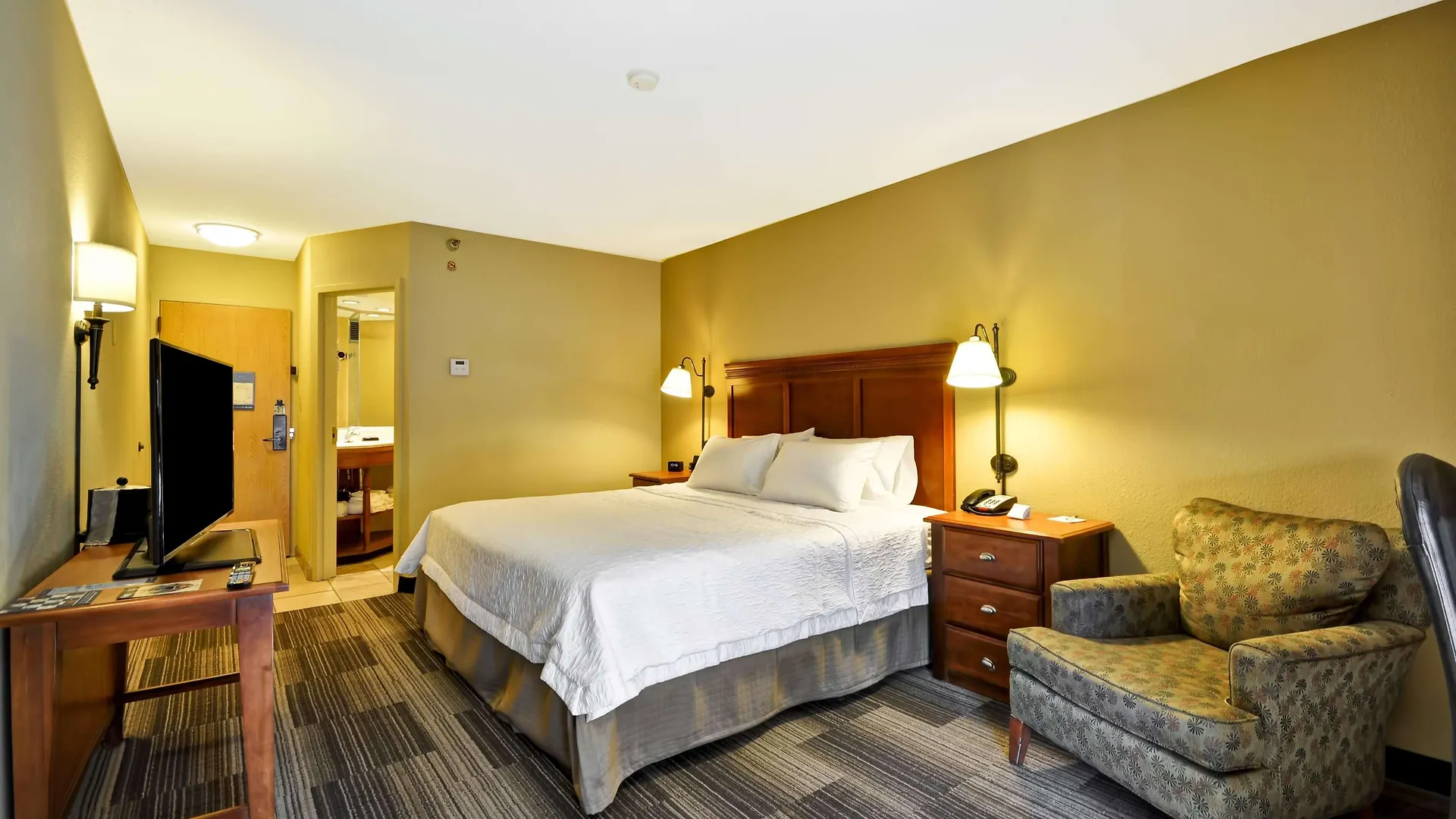 Hampton Inn Memphis-Poplar 3*, Memphis United States