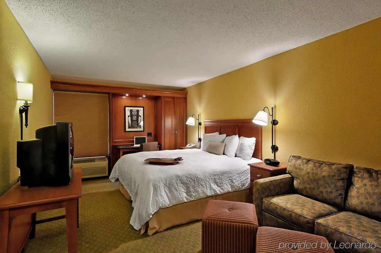 Hampton Inn Memphis-Poplar 3*, Memphis